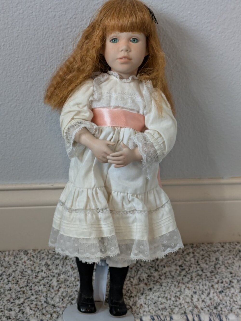 Ashton Drake Polly's Tea Party Porcelain Doll Susan Krey 1990 - with Metal Stand